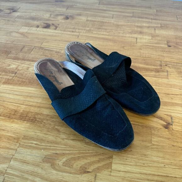 Free People At Ease Black Leather Embossed Slip On Loafers Size 41.5 - Picture 2 of 7